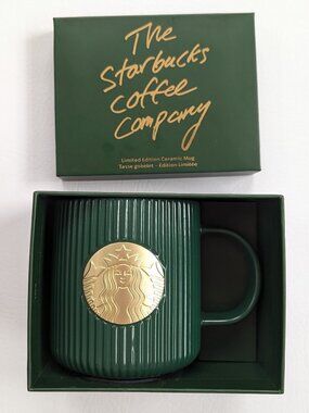 NIB Starbucks Classic Goddess Dark Green Striped Mug 2025